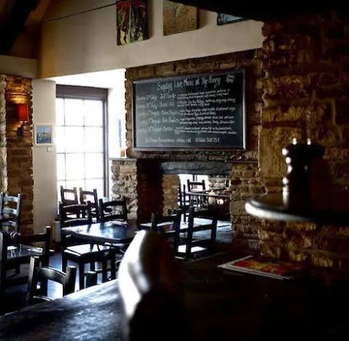 Priory Inn