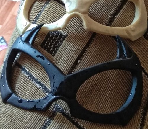 Black Cat mask (MARVEL SPIDER-MAN )