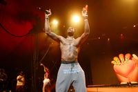 Rapper Blueface reportedly detained while livestreaming in Southern California - KTLA