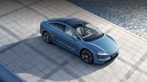 智界 新S7 晴光蓝