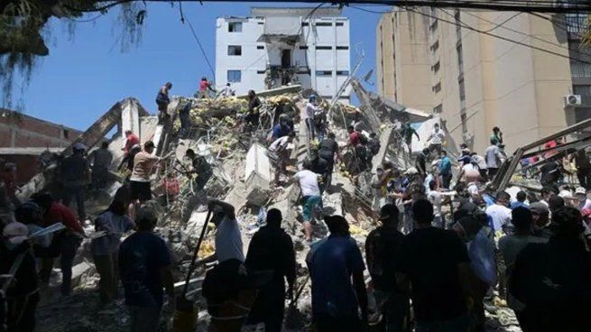 El terremoto dejó 181 muertos, 2.595 heridos y 195 desaparecidos, según el último balance oficial.
