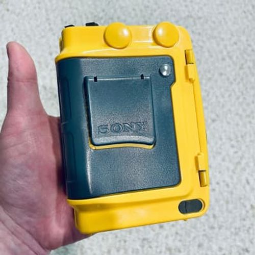 Sony WM-AF54 [COLLECTIBLE] Walkman Cassette Player, Cute Yellow, Working ! image 7