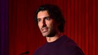 Justin Baldoni’s Former Crisis PR Firm Linked to Smear of Consumer Safety Advocate - The Hollywood Reporter