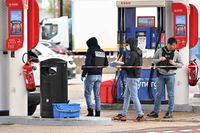 Mass Shooting Leaves 1 Dead, 4 Wounded, as Police Investigate Possible ‘Racist Attack’