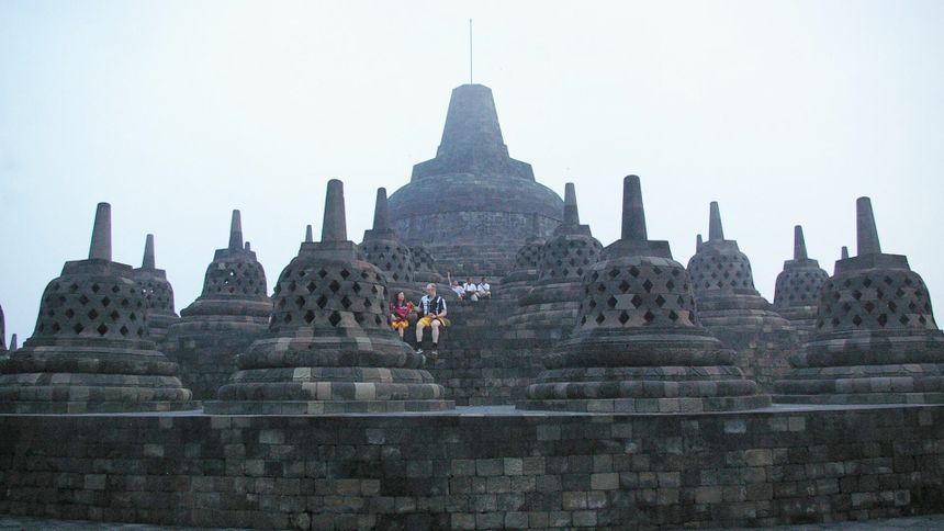 5D4N YOGYAKARTA TOUR