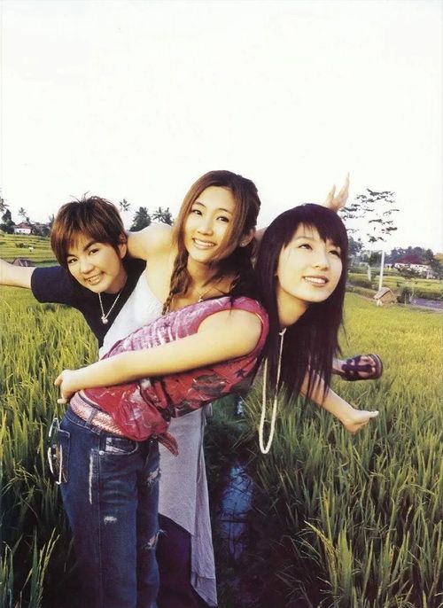 娛樂圈姐妹情天花板，還得看S.H.E