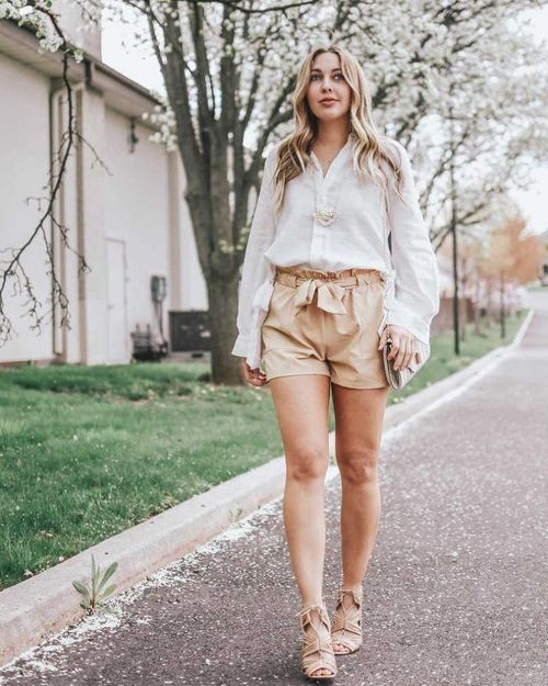 How to Wear Khaki Shorts For Women: Perfect Outfits To Try Now 2023