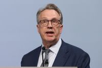 Fed’s Williams Interview With Bloomberg News: Full Transcript - Bloomberg.com