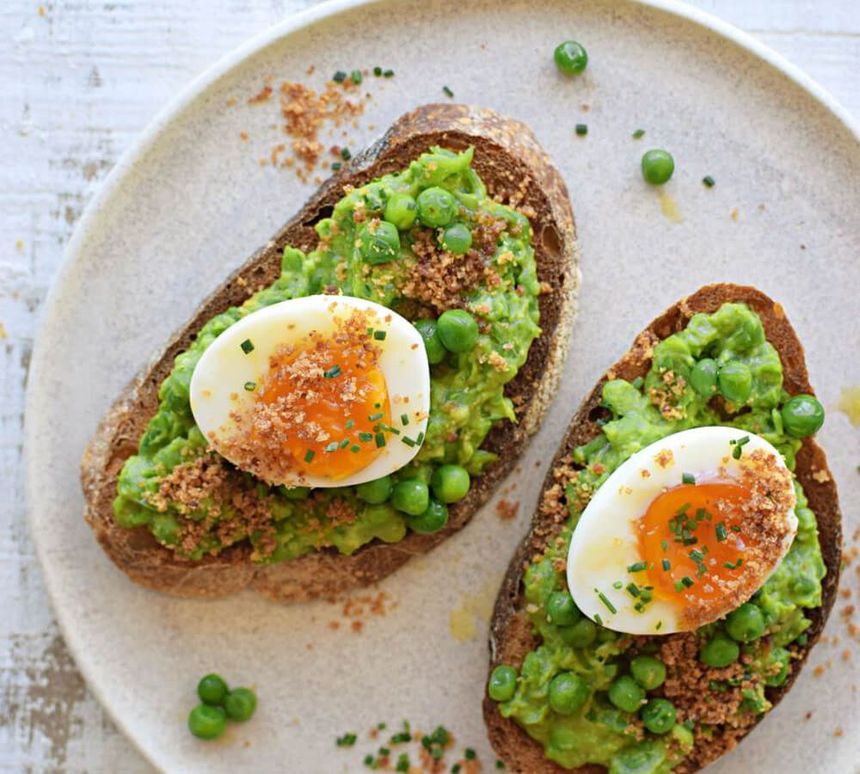 Tostadas con Palta
