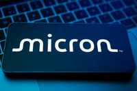 Micron stock soars after blowout earnings expose AI's memory bottleneck - Yahoo Finance
