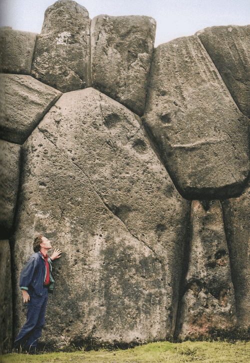 r/AlternativeHistory - Figure 6. Graham Hancock resting his hand against a megalith of Sacsayhuaman, Peru. Compare these large stones to those in southeastern Montana. The image is featured in America Before: The Key to Earth's Lost Civilization, "Pg. 464.3" (colored pages don't have regular page numbers).