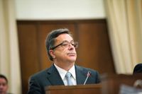 Ex-Steinhoff CEO Markus Jooste's Death Came After Arrest Warrant Issued - Bloomberg