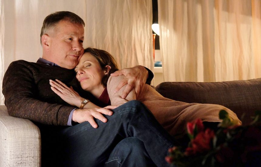 Julia Jäger and Thomas Rühmann in In aller Freundschaft (1998)
