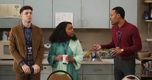 Gregory Struggles With Jacob’s Ideas for Winter Show on ‘Abbott Elementary’: ‘A Whole Vibe Shift’ (Exclusive)