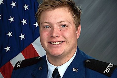 Air Force football player dead at 21 after collapsing on his way to class