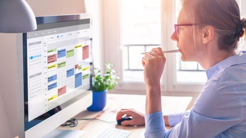  Mastering Time Management: The Business Owner's Secret Weapon