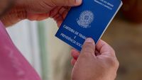 Funcionário demitido por 4 minutos de hora extra ganha ação na Justiça