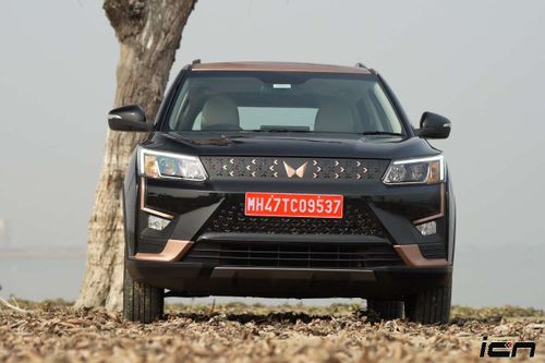 2024 Mahindra XUV400 PRO