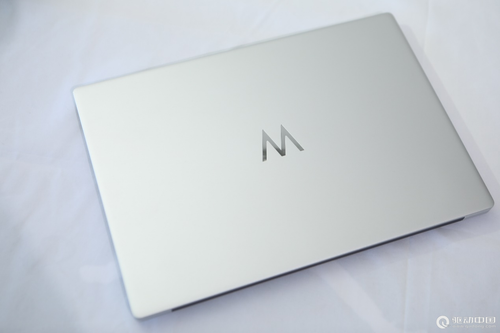 性能、续航、AI都有料！Hi MateBook D 16真实使体验分享