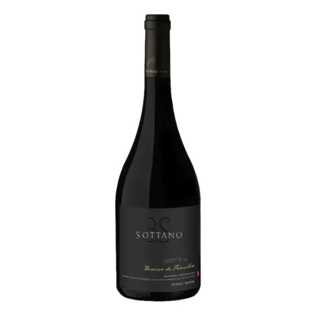 Botella de Sottano Reserva de Familia Pinot Noir — Sottano