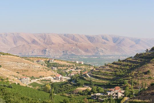 Valley mountains