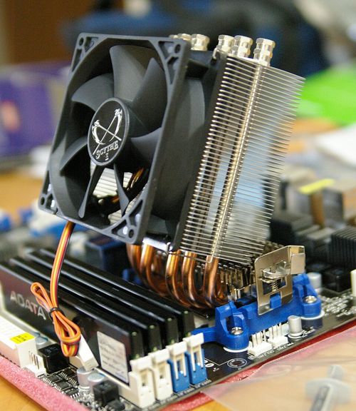 heatsink with heat pipes