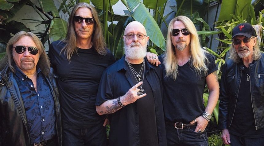 Judas Priest: dDa esquerda para a direita, Ian Hill, que está na estrada com o grupo há 55 anos, Scott Travis, Rob Halford, Richie Faulkner e Glenn Tipton