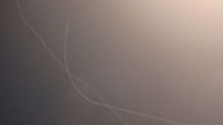 伊朗向以色列特拉维夫发动新一轮导弹袭击