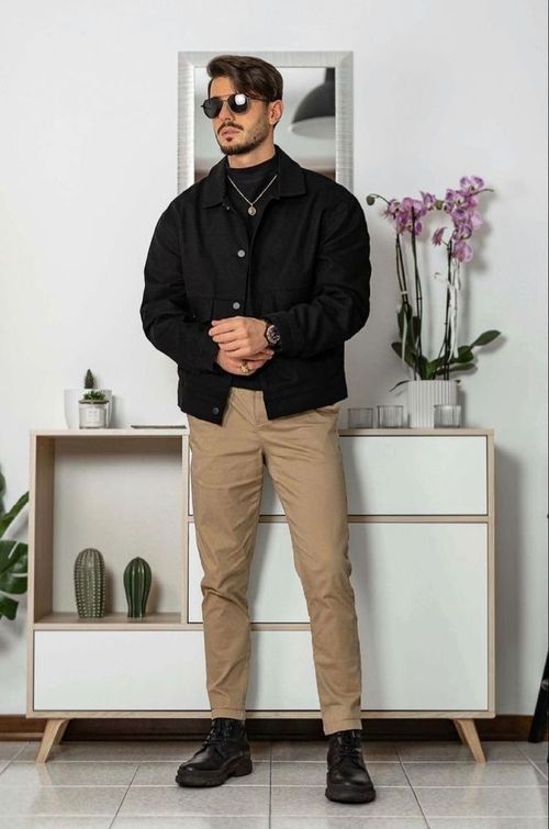 Fall Mens Outfits Formal, Business Streetwear Men, Winter Semi Formal Outfit Men, Neutral Men’s Outfits, Mens Spring Fashion Casual Street Styles, Semi Formal Men Outfit Winter, Neutral Mens Outfits, Men’s Neutral Outfit, Chinos Men Outfit Winter