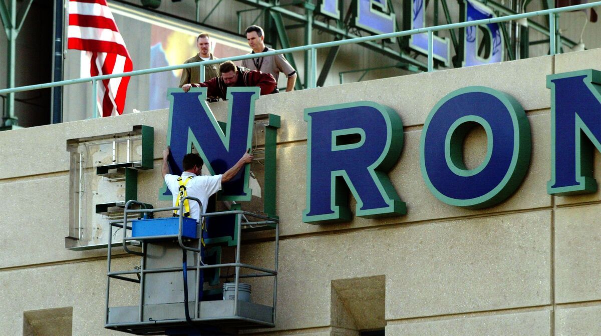 An Attempt at Explaining, Blaming, and Being Very Slightly Sympathetic Toward Enron – Dormin