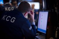 S&P 500 (SPX), Dow Jones (INDU) Indices Live Pricing Issues Reported by Traders - Bloomberg