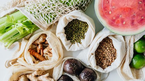 dWRhdmVsLmpwZw Dietas Plant-Based: Uma Análise Abrangente Além da Tendência
