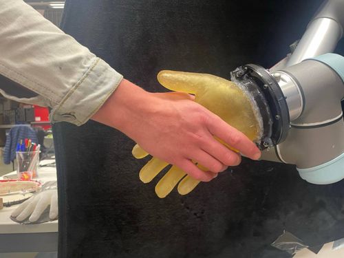 Análisis. "La piel electrónica autoreparable: cómo los sensores flexibles con capacidad de regeneración están creando prótesis y robots que sienten el dolor y se curan a sí mismos como la piel humana"