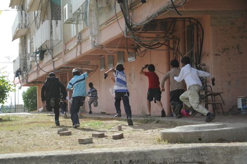 flickr israel defense forces children in town under fire by rockets from gaza 2