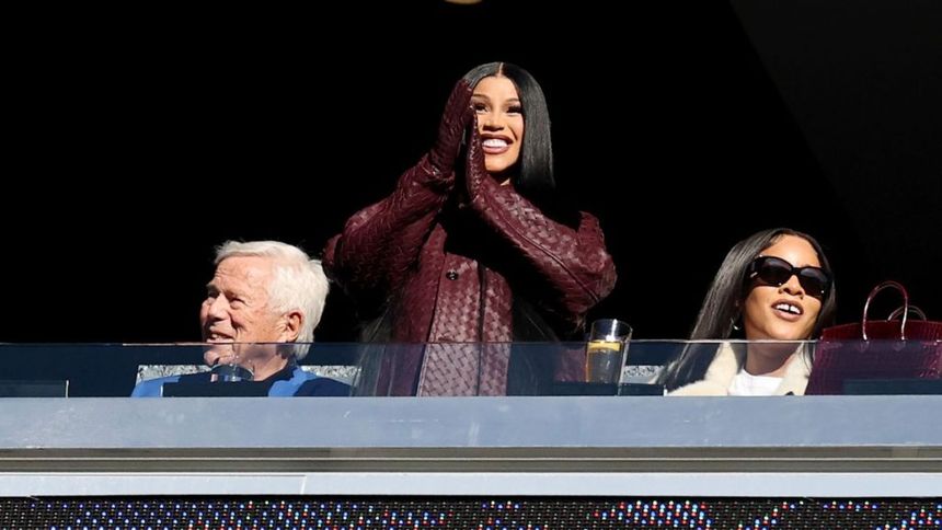 Stefon Diggs, pareja de Cardi B, revela el sexo de su bebé