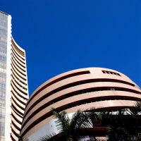 Stocks To Watch: HDFC Bank, Muthoot Finance, Ola Electric, Adani Green, LIC | News on Markets - Business Standard