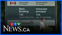 Justin Trudeau and Katy Perry buzz - YouTube