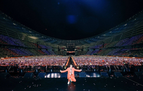 许嵩「呼吸之野」巡回演唱会