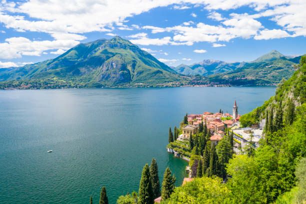 varenna on shore of lake como, lombardy, italy - lake-como stock pictures, royalty-free photos & images
