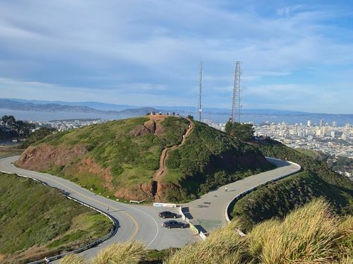 Twin Peaks Christmas Tree Point