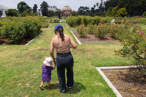 Los Angeles, CA Dolores Rodriguez and Aria Rodriguez enjoy the day at Exposition Park Rose Garden on Sunday, July 20, 2025 in Los Angeles, CA.