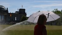 Berlin is even worse equipped than Paris for Europe’s heatwave - The Economist