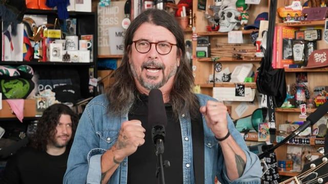 r/Music - Foo Fighters Bring Massive Hits to Their First-Ever Tiny Desk