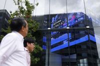 BOJ and Activism Fueled Japan’s Finance-Led Stock Gain in 2024 - Bloomberg