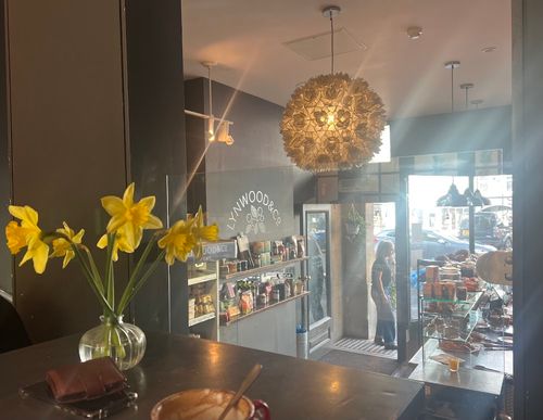 Lynwood & Co Cafe