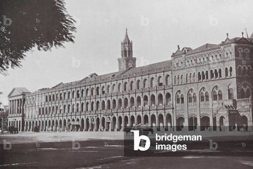 Bombay / Mumbai: The Esplanade Road (b/w photo)