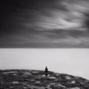 黑白色的影视片段