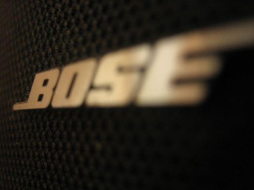 1024x768 Bose Logo Wallpaper
