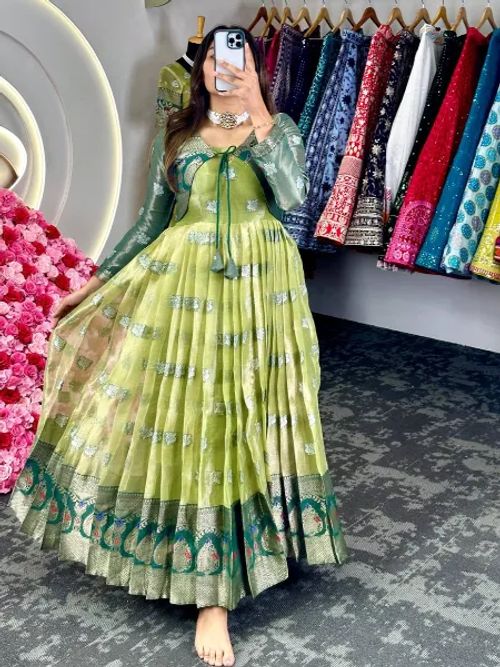 Pastel green color dress 2025