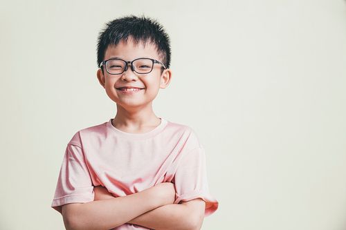 漂亮的小男孩图片下载